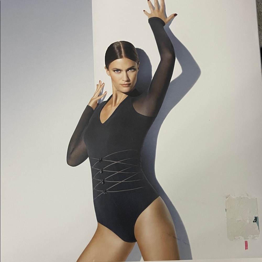 Wolford Bow Bow String Body